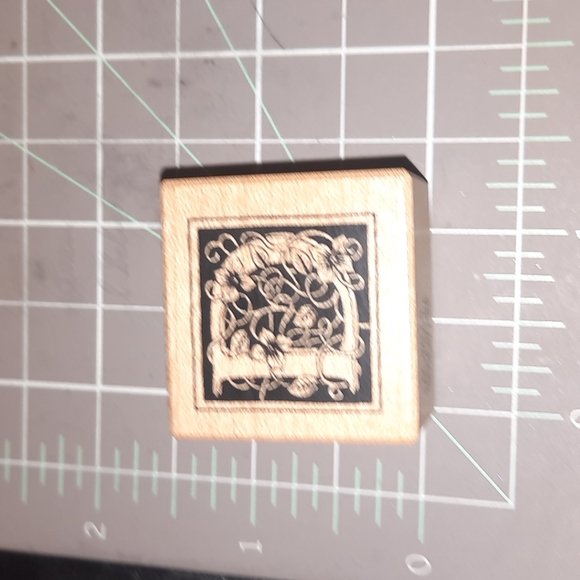 Monogram rubber stamps square with floral vine - Picture 2 of 16